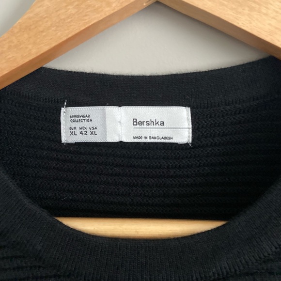 BERSHKA SWEATER BLACK SIZE XL - Picture 2 of 5